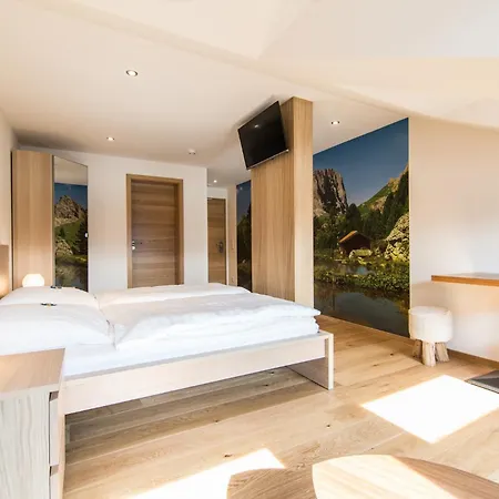 Suedtiroler Stuben Hotel 3*